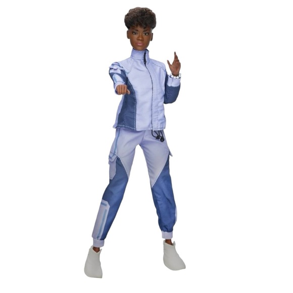 Marvel Black Panther Wakanda Forever Shuri Fashion Doll - Picture 3 of 7